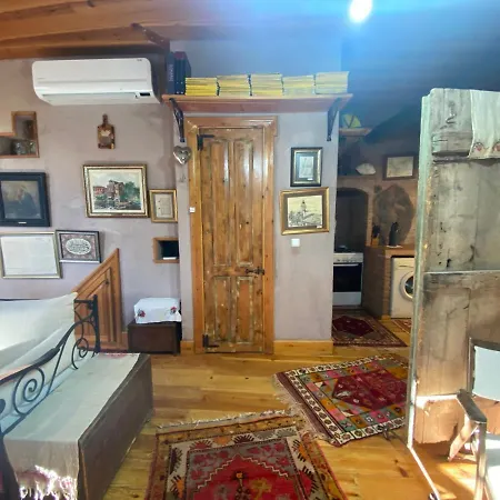 Stone House With Garden In Cunda/ayvalik 度假居 *